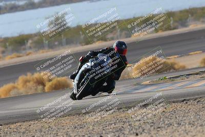 media/Dec-18-2022-SoCal Trackdays (Sun) [[8099a50955]]/Turn 14 (940am)/